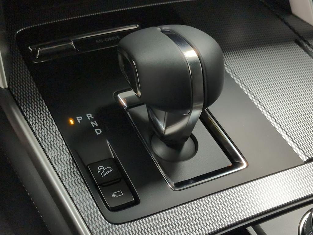 Thumbnail: 2026 Mazda CX-70 - 38