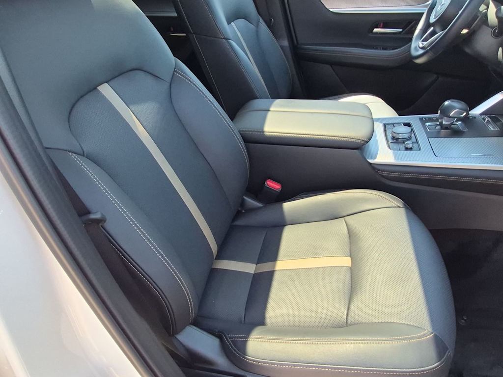 Thumbnail: 2025 Mazda CX-70 - 11