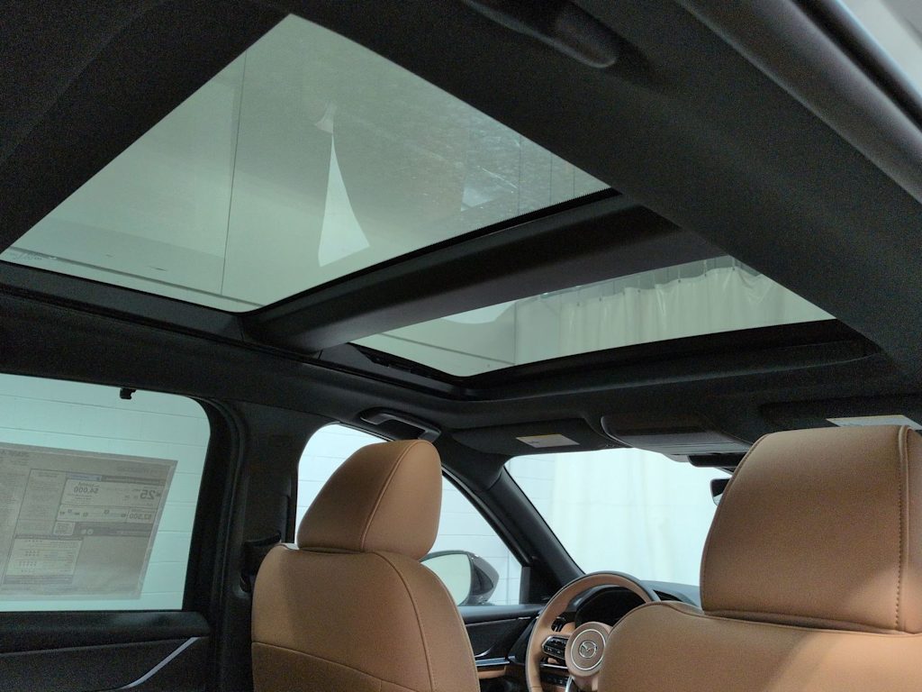 Thumbnail: 2026 Mazda CX-70 - 31