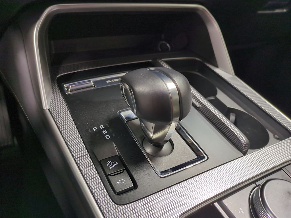 Thumbnail: 2025 Mazda CX-70 - 15