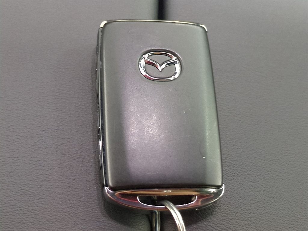 Thumbnail: 2025 Mazda CX-70 - 36