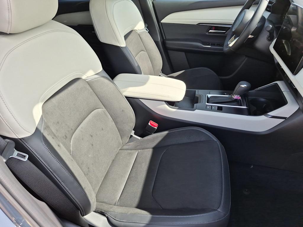 Thumbnail: 2026 Mazda CX-5 - 11