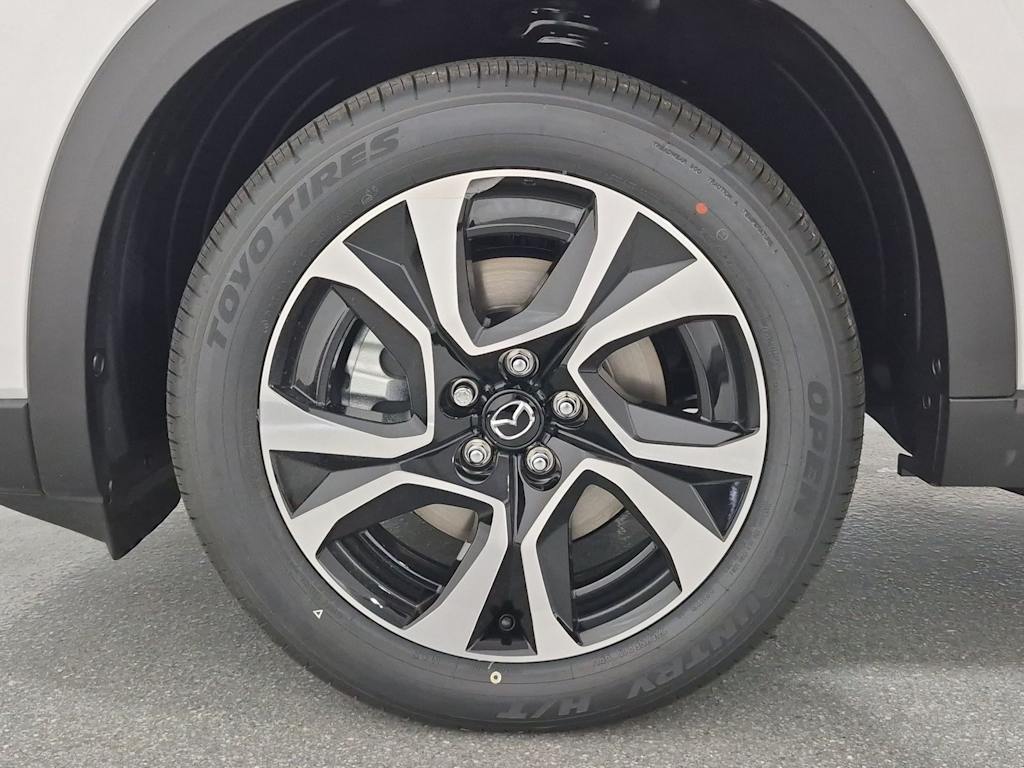 Thumbnail: 2026 Mazda CX-5 - 8