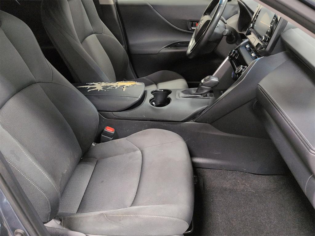 Thumbnail: 2021 Toyota Venza - 12