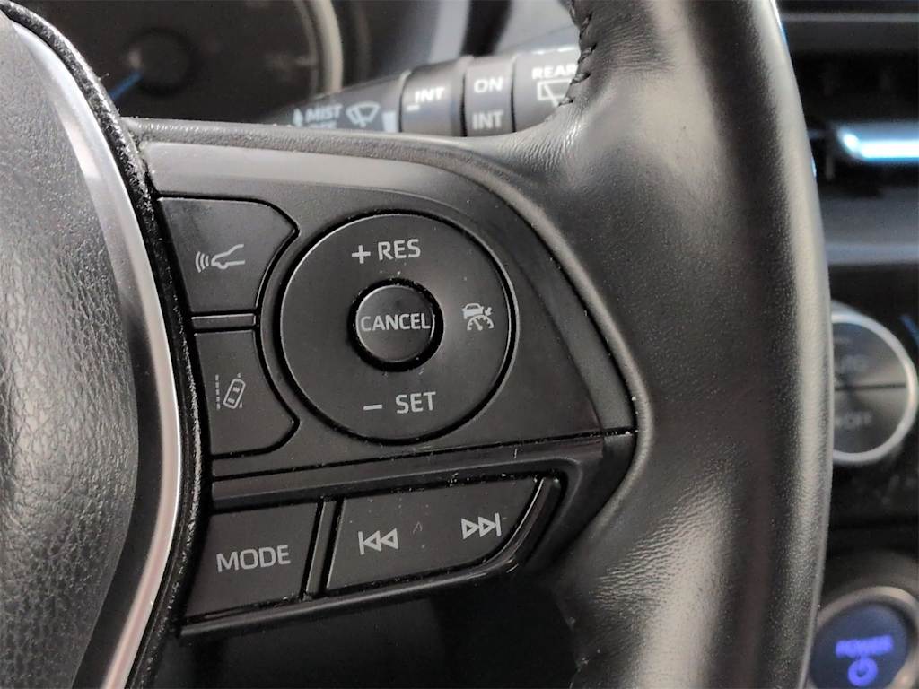 Thumbnail: 2021 Toyota Venza - 31