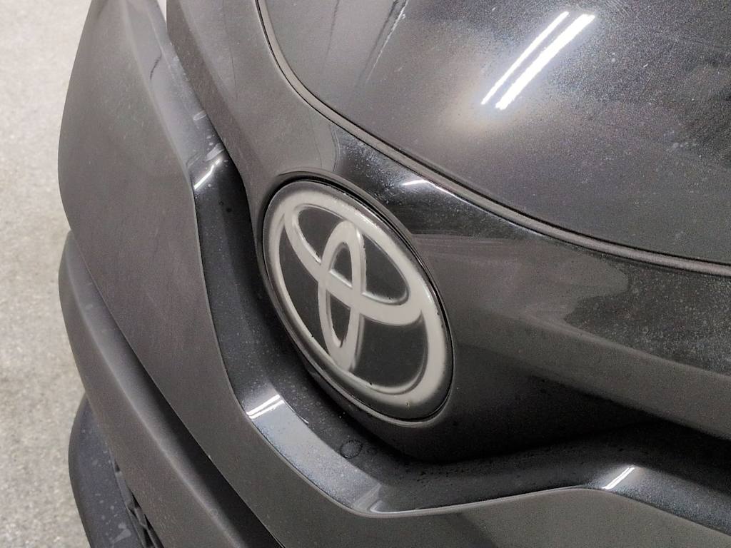 Thumbnail: 2020 Toyota C-HR - 7