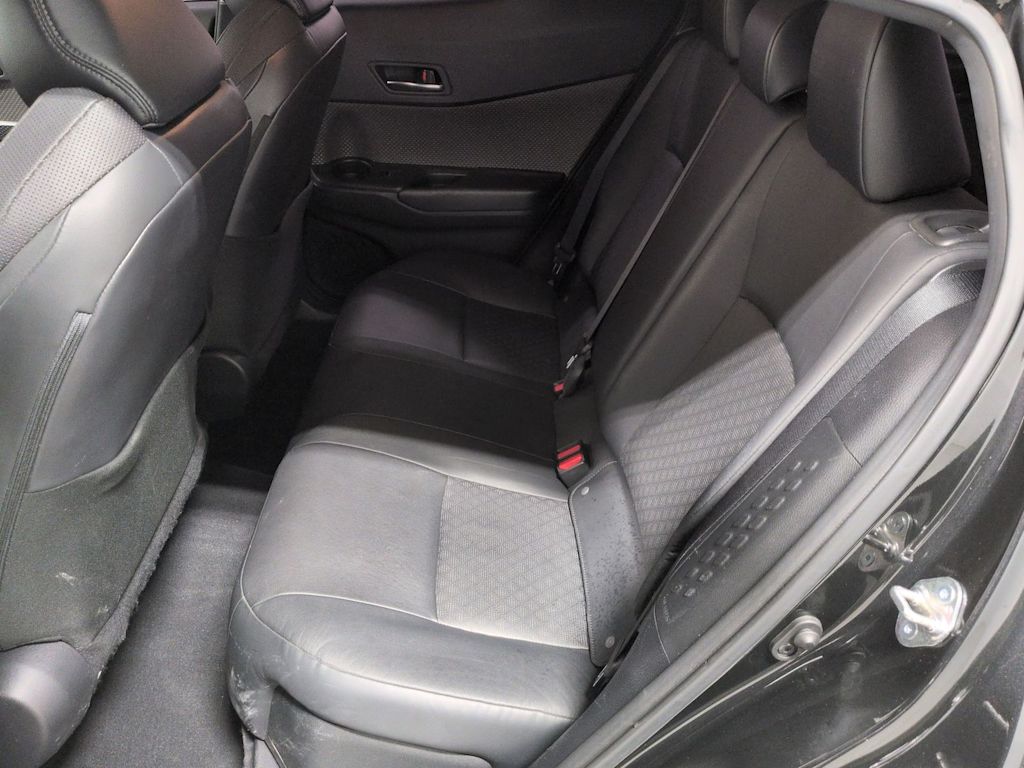 Thumbnail: 2020 Toyota C-HR - 27