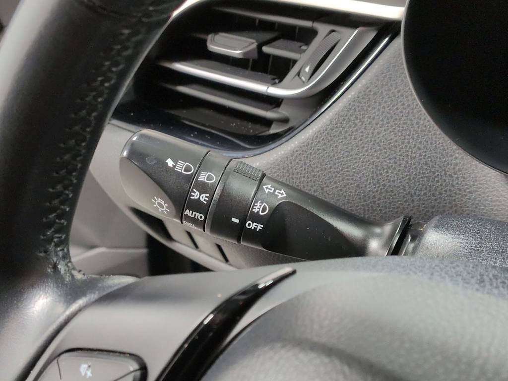 Thumbnail: 2020 Toyota C-HR - 16