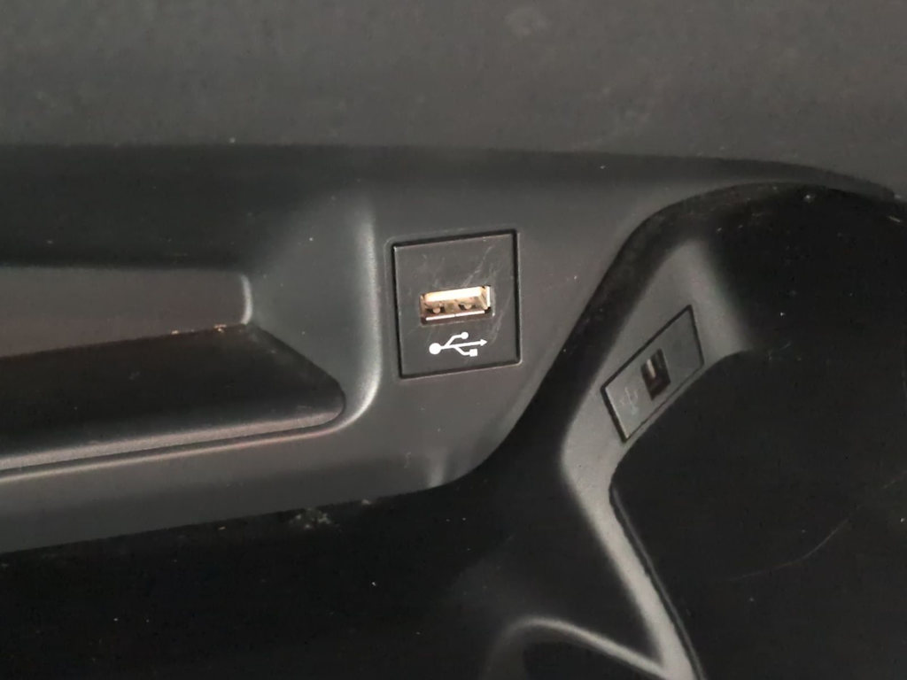 Thumbnail: 2020 Toyota C-HR - 34