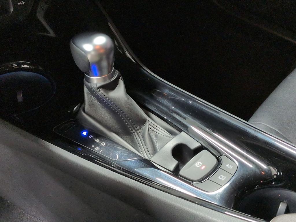 Thumbnail: 2020 Toyota C-HR - 35