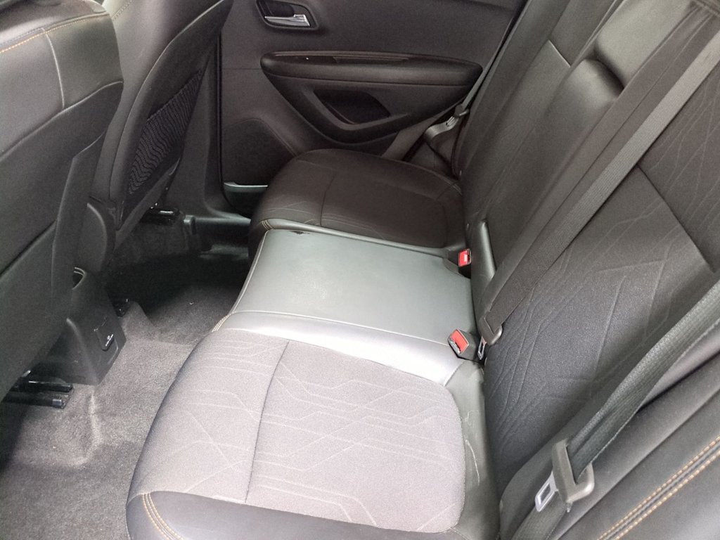 Thumbnail: 2021 Chevrolet Trax - 27