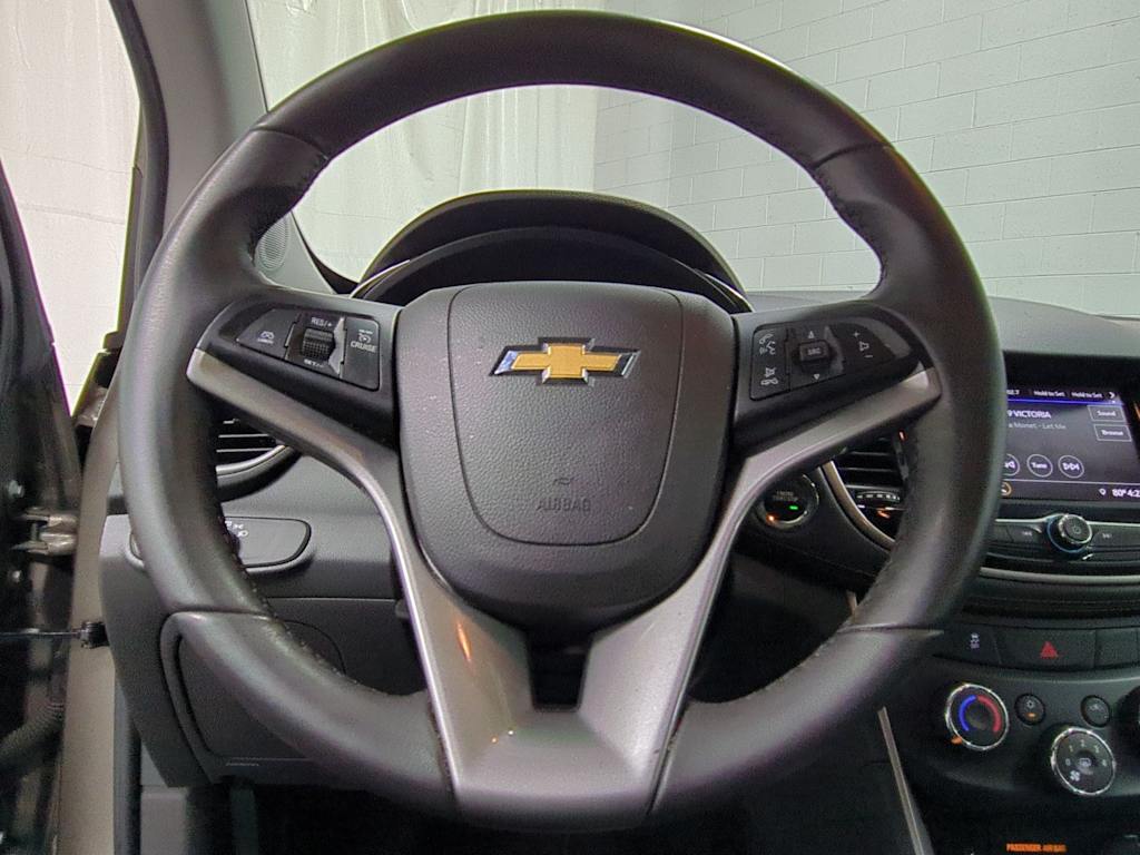 Thumbnail: 2021 Chevrolet Trax - 13