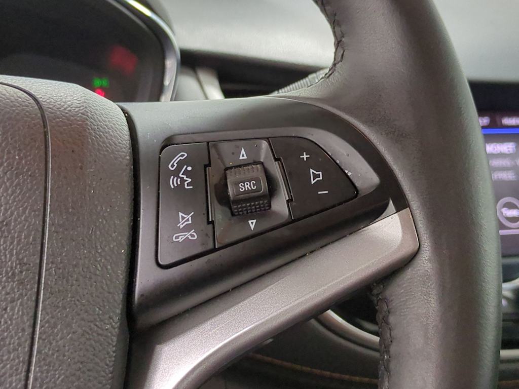 Thumbnail: 2021 Chevrolet Trax - 30