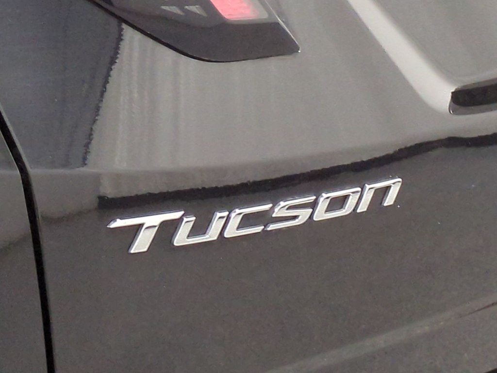 Thumbnail: 2022 Hyundai Tucson - 25