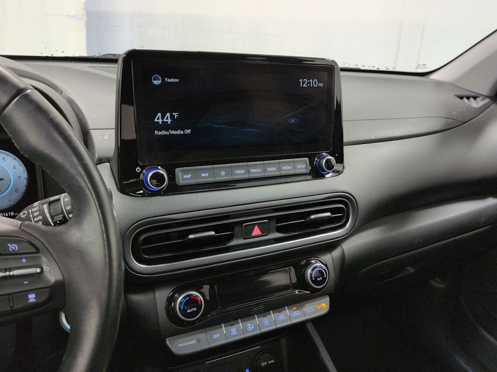 Thumbnail: 2022 Hyundai Kona - 16