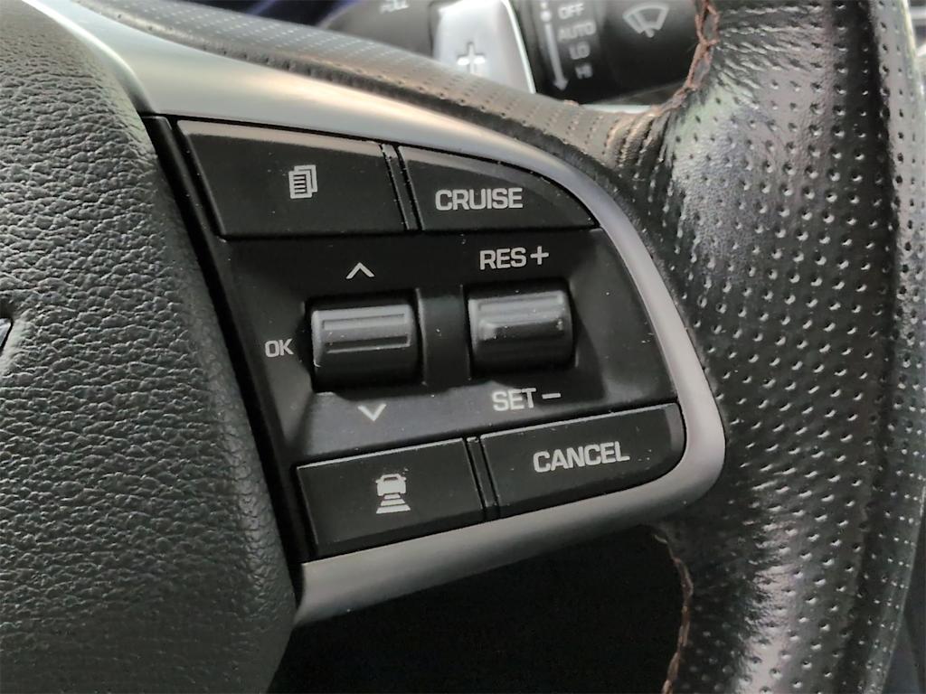 Thumbnail: 2018 Genesis G80 - 33