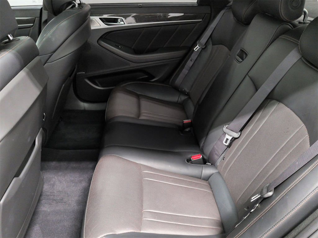 Thumbnail: 2018 Genesis G80 - 29