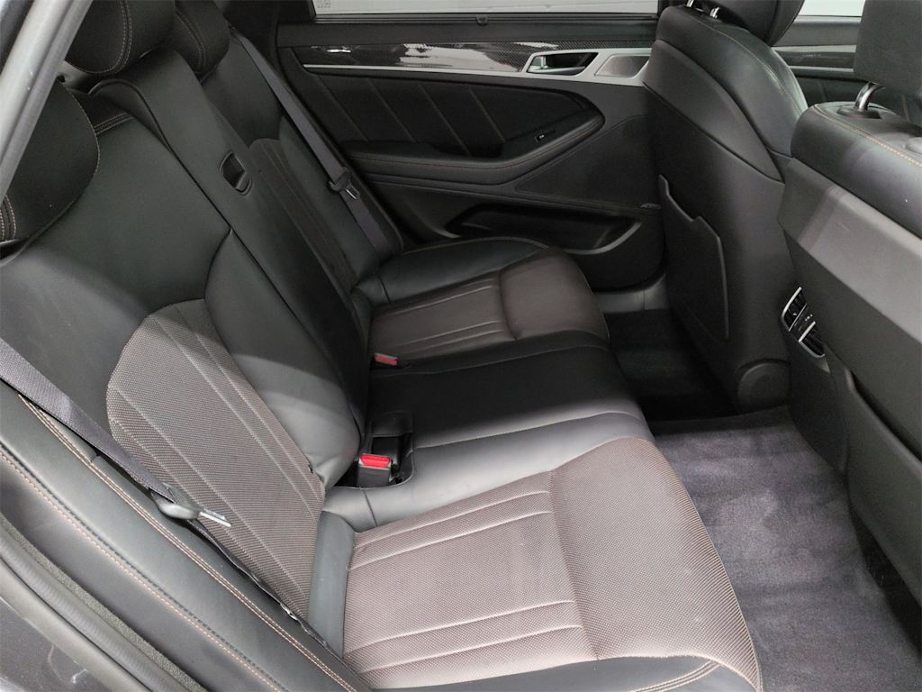 Thumbnail: 2018 Genesis G80 - 30