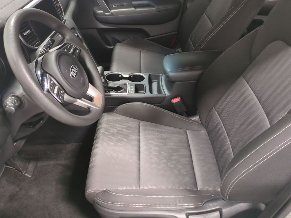 Thumbnail: 2020 Kia Sportage - 11