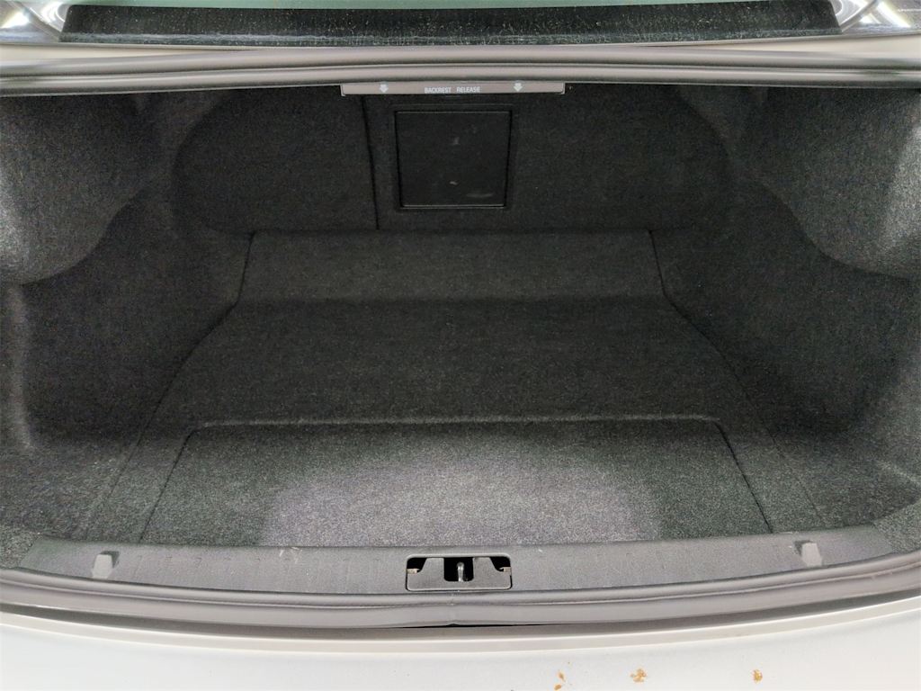 Thumbnail: 2017 Volvo S60 - 18