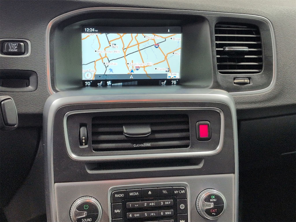 Thumbnail: 2017 Volvo S60 - 36