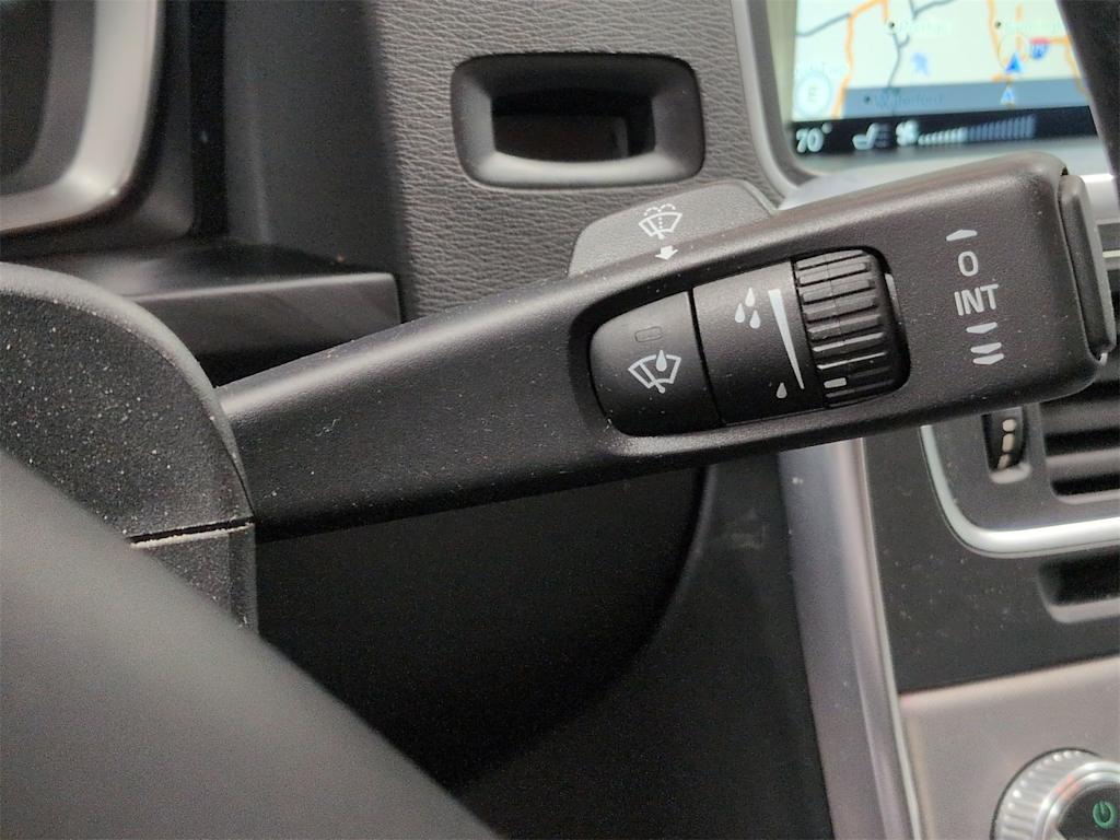 Thumbnail: 2017 Volvo S60 - 34