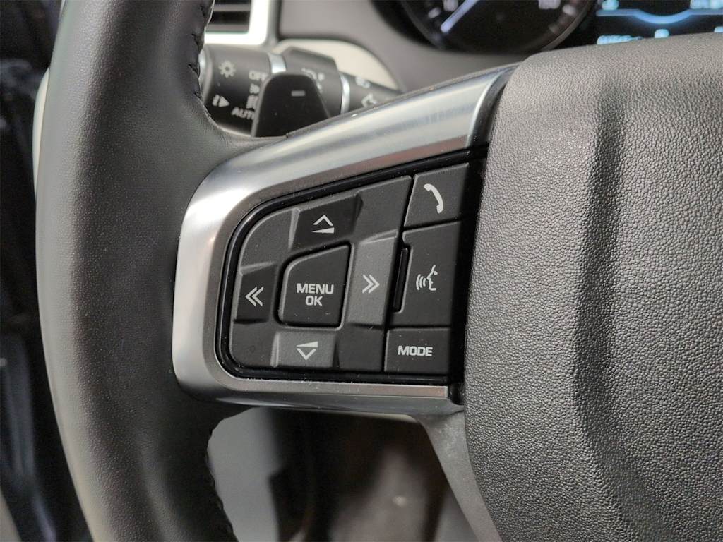 Thumbnail: 2018 Land Rover Discovery Sport - 31