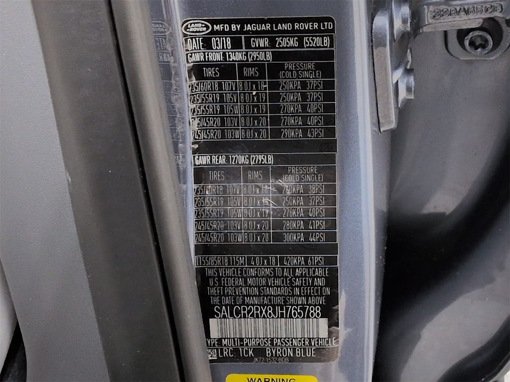 Thumbnail: 2018 Land Rover Discovery Sport - 19