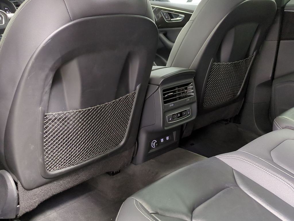 Thumbnail: 2019 Audi Q8 - 26