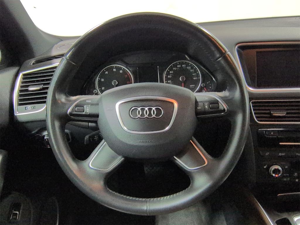 Thumbnail: 2014 Audi Q5 - 14