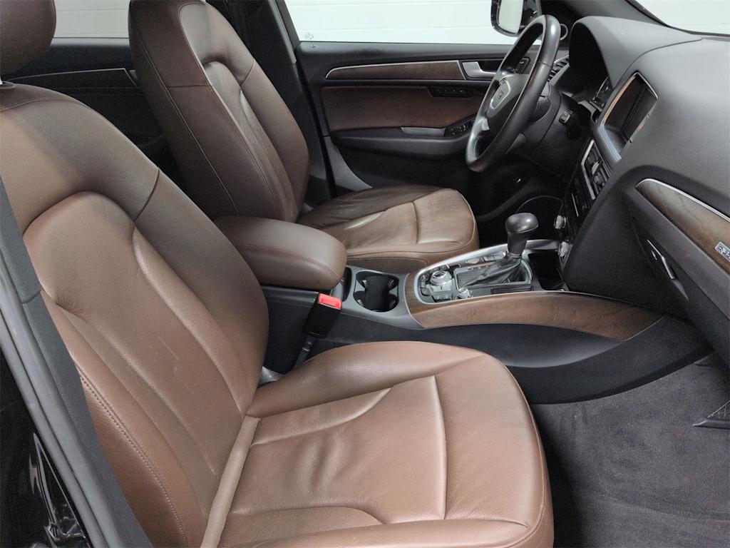 Thumbnail: 2014 Audi Q5 - 12