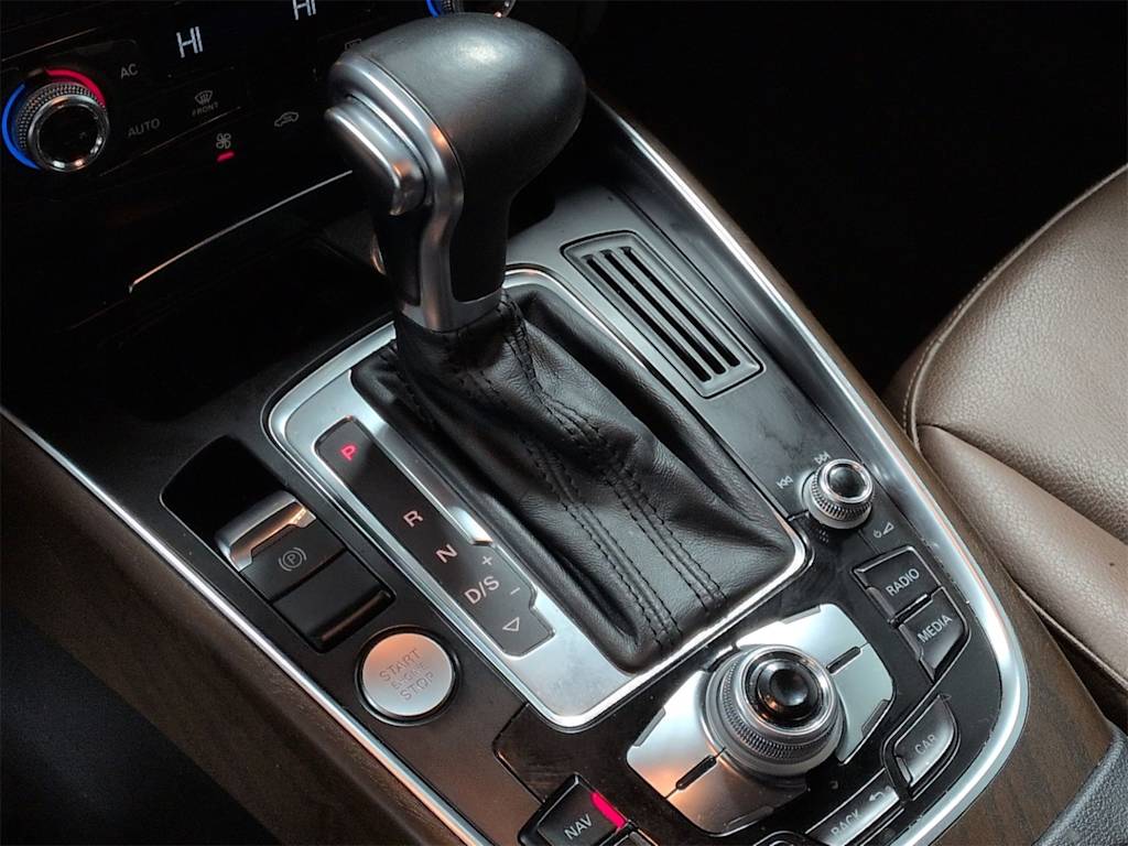 Thumbnail: 2014 Audi Q5 - 16