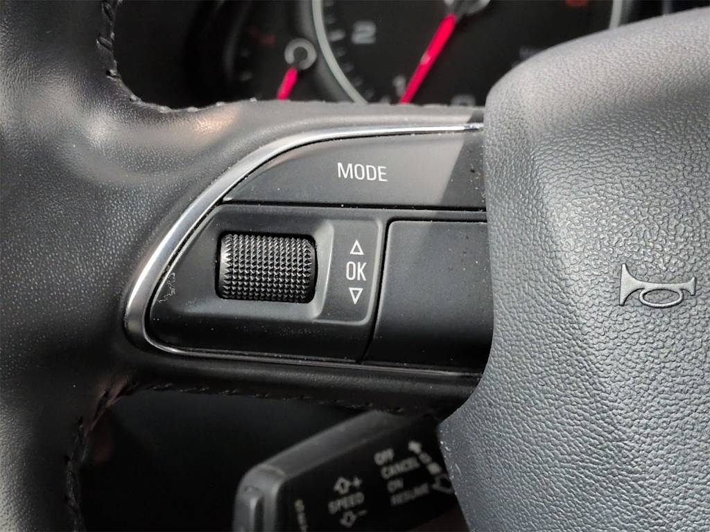 Thumbnail: 2014 Audi Q5 - 32