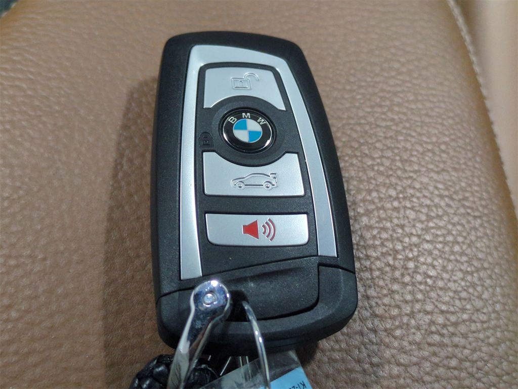 Thumbnail: 2015 BMW 4 Series - 15