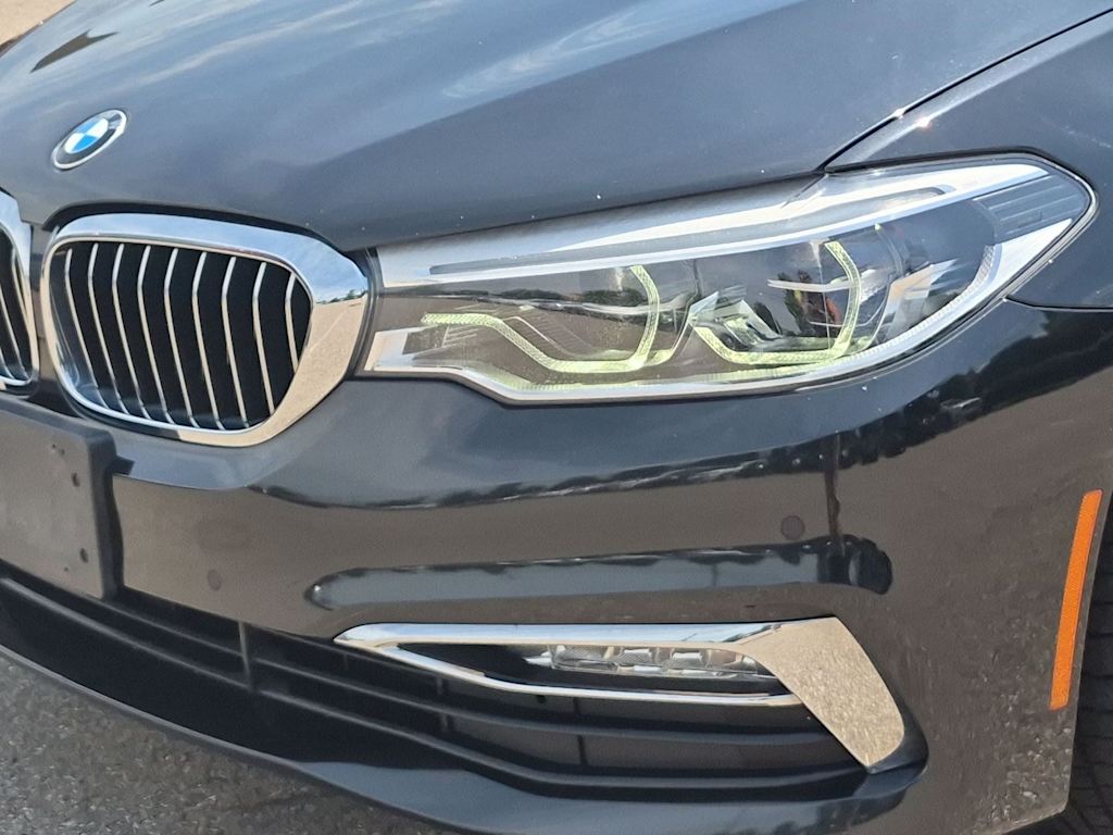 Thumbnail: 2017 BMW 5 Series - 22
