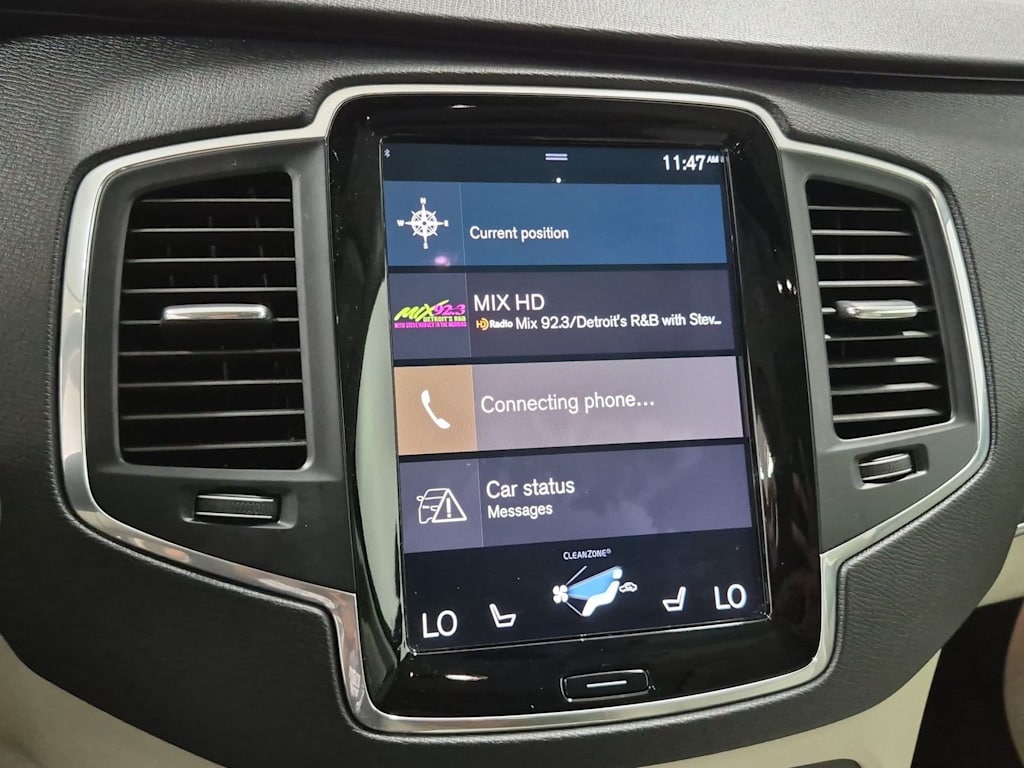 Thumbnail: 2020 Volvo XC90 - 15