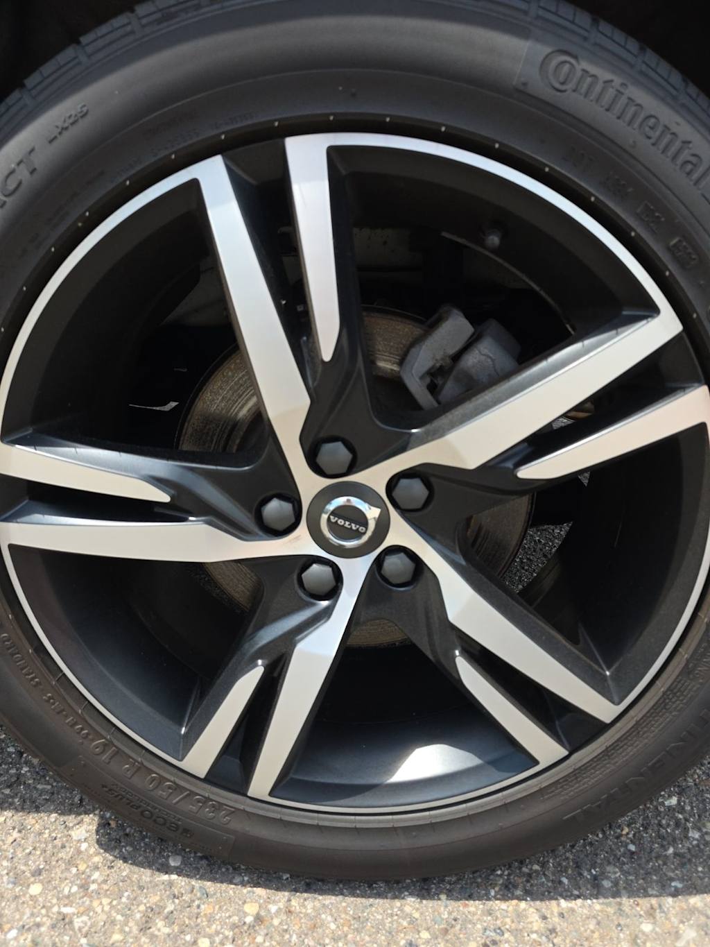 Thumbnail: 2019 Volvo XC40 - 13