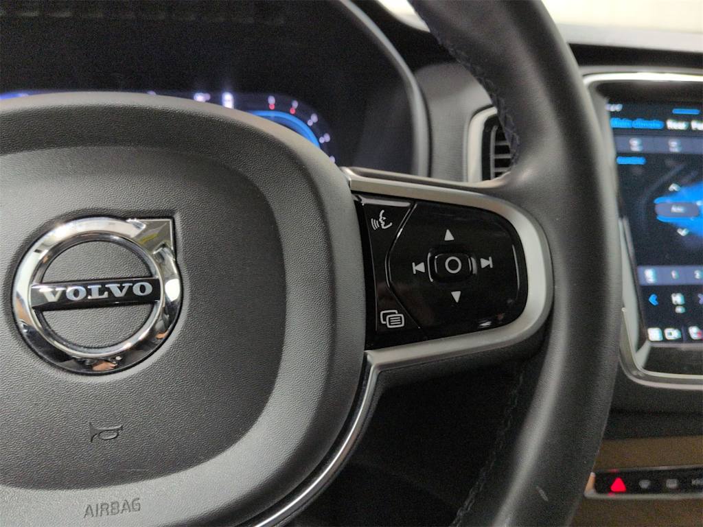 Thumbnail: 2024 Volvo XC90 - 32