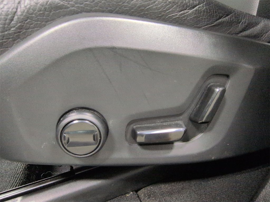 Thumbnail: 2024 Volvo XC90 - 26