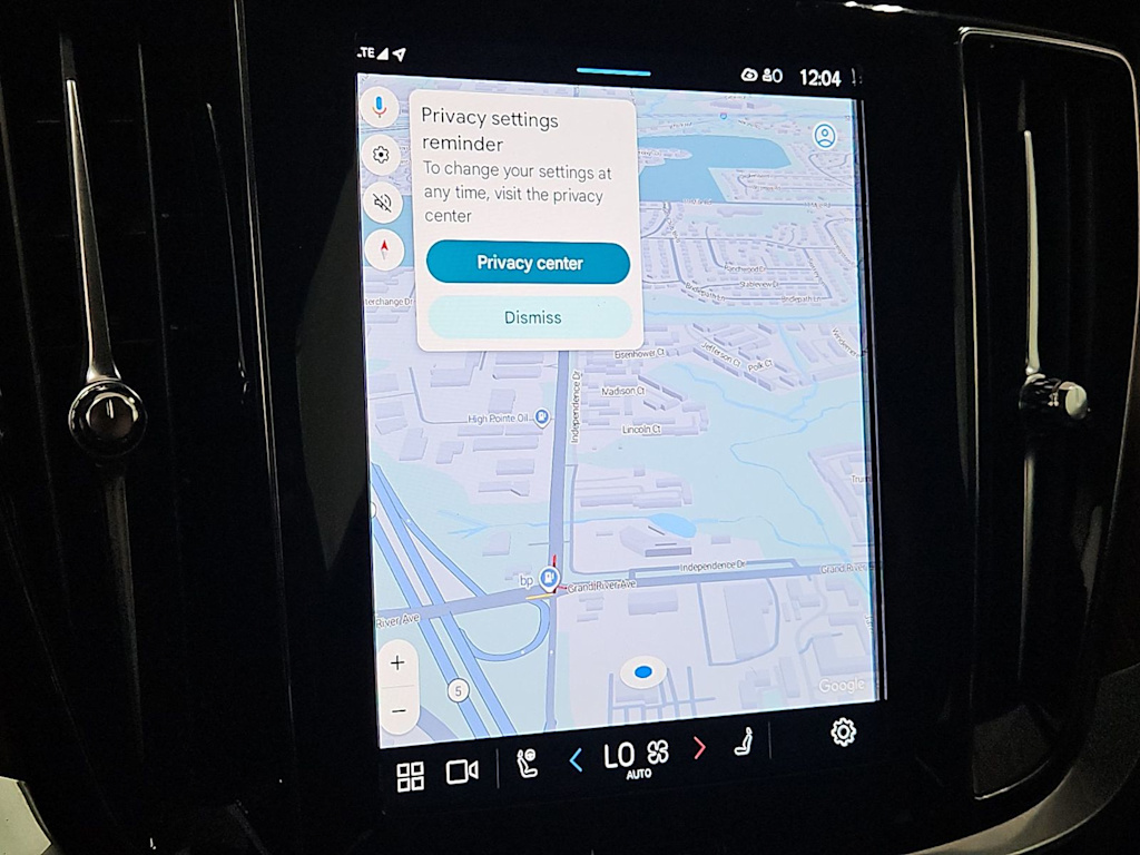 Thumbnail: 2025 Volvo V60 - 34