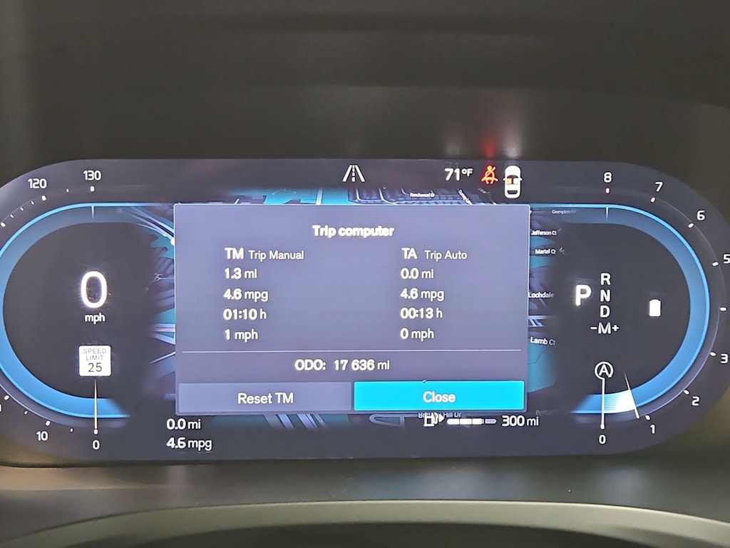 Thumbnail: 2025 Volvo V60 - 17