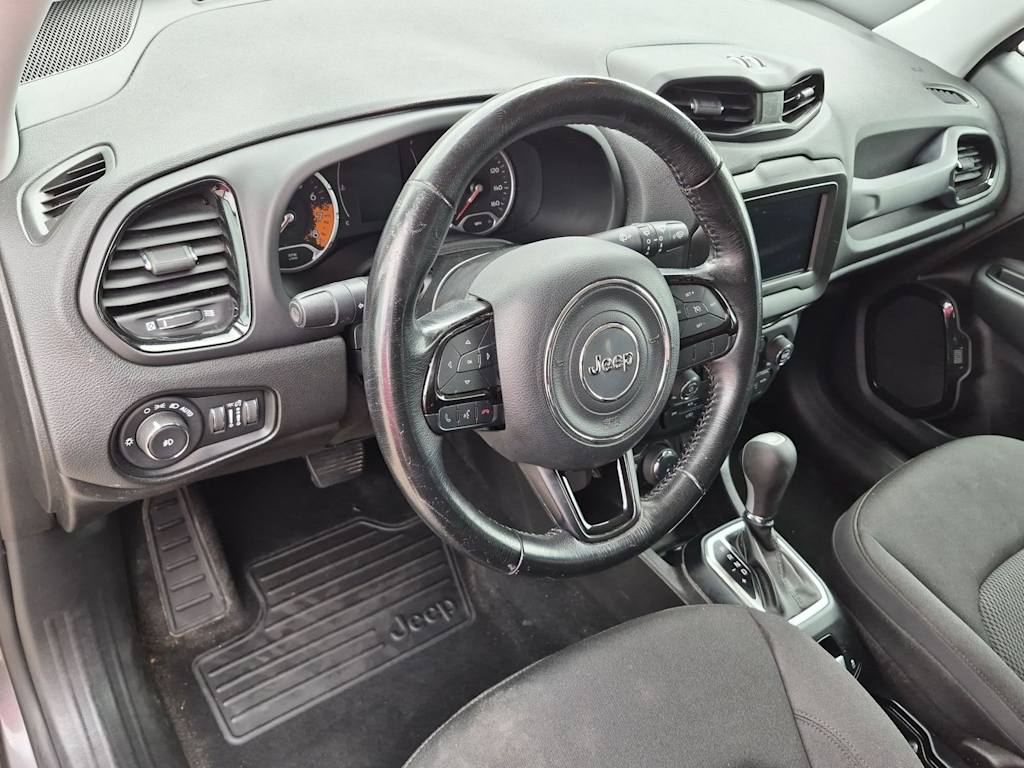 Thumbnail: 2018 Jeep Renegade - 2