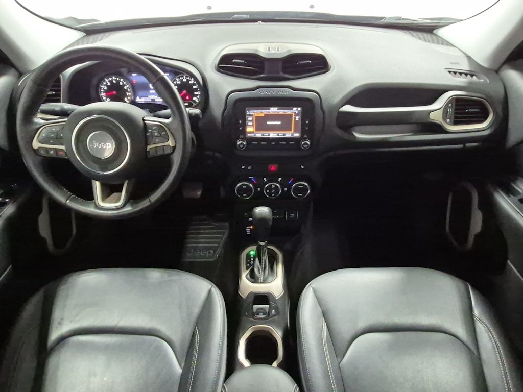 Thumbnail: 2015 Jeep Renegade - 9