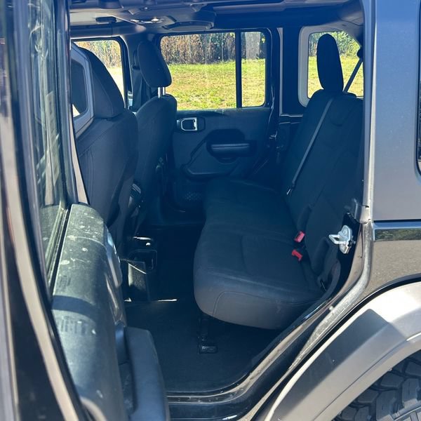 Thumbnail: 2021 Jeep Wrangler - 12