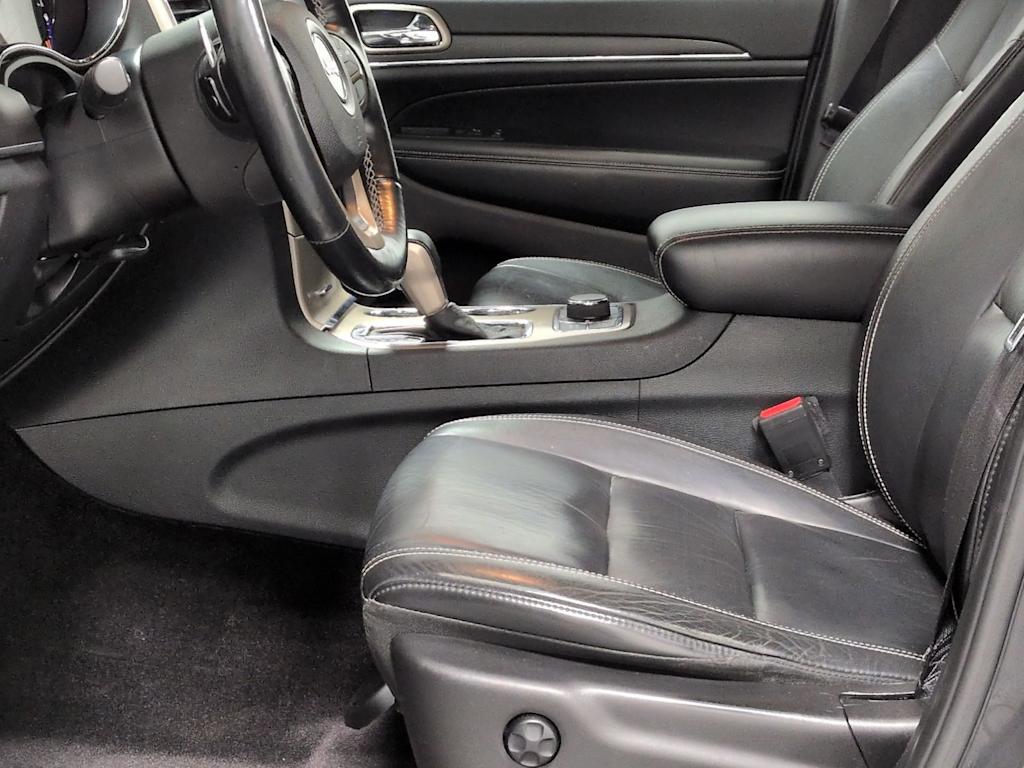 Thumbnail: 2016 Jeep Grand Cherokee - 10