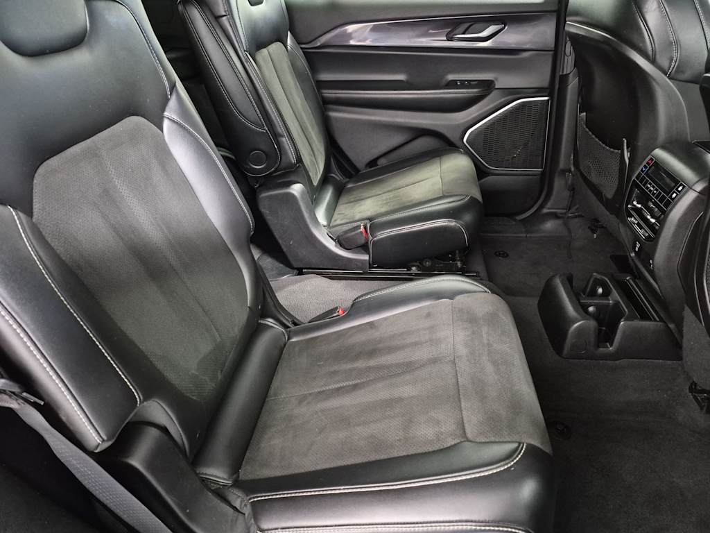 Thumbnail: 2021 Jeep Grand Cherokee L - 11