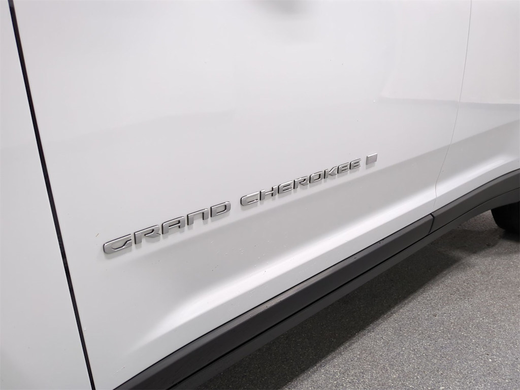 2024 Jeep Grand Cherokee L Limited Edition 26