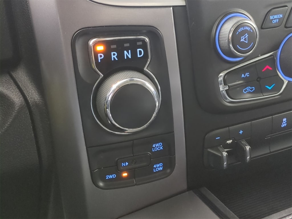 2023 RAM 1500 SLT 35