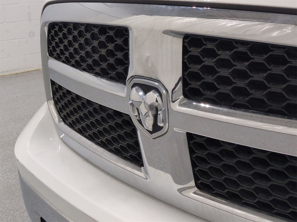 2023 RAM 1500 SLT 7