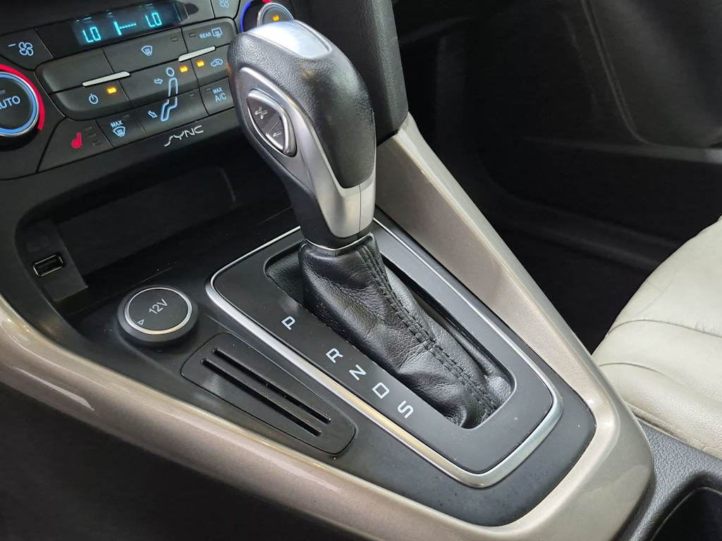 Thumbnail: 2016 Ford Focus - 35